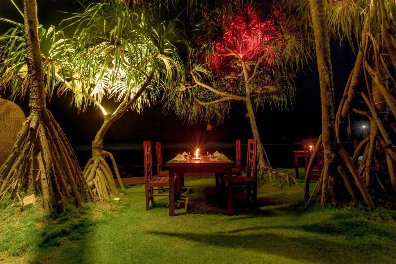 Beach & Bliss Mirissa Exterior foto