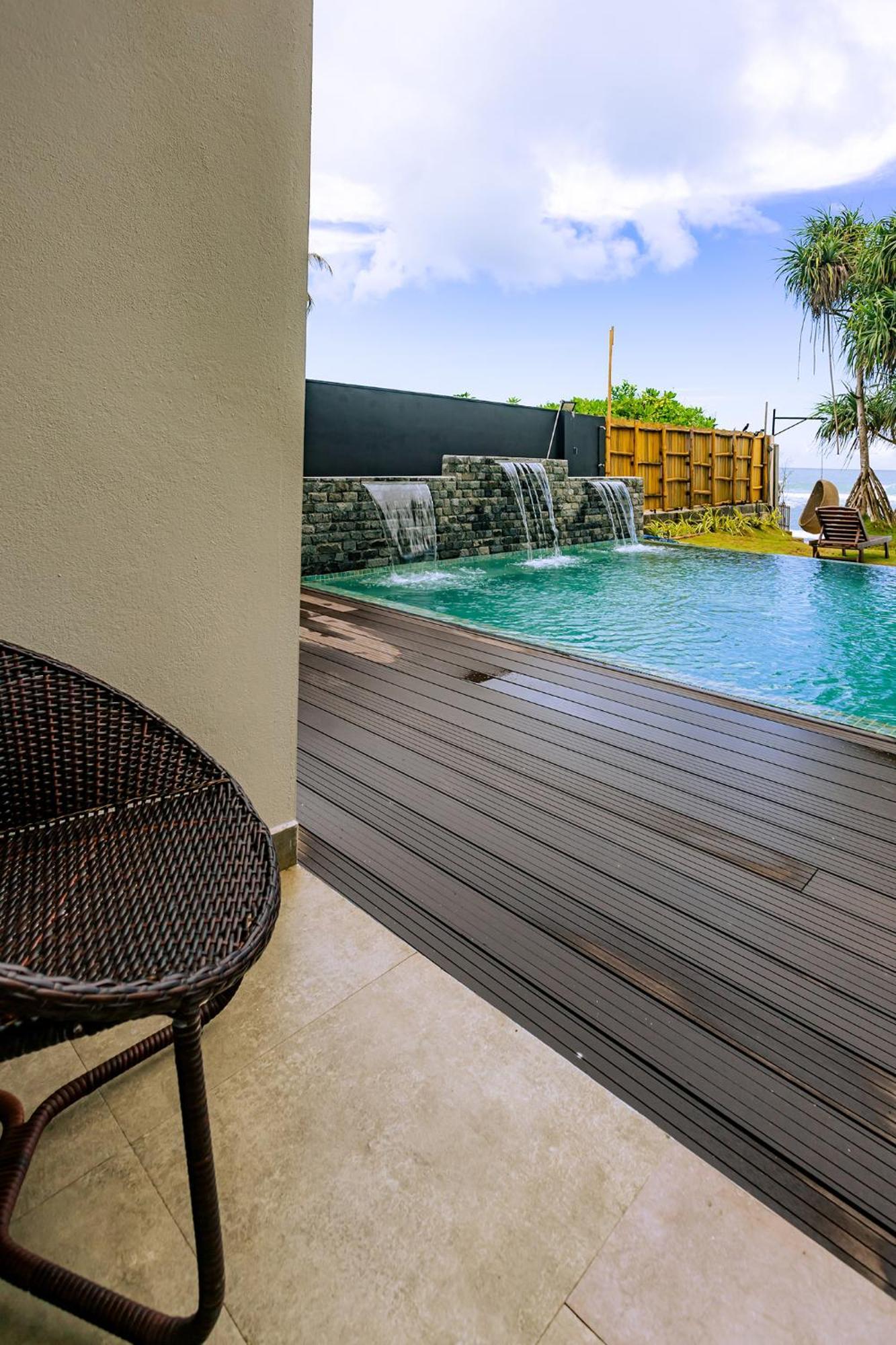 Beach & Bliss Mirissa Exterior foto